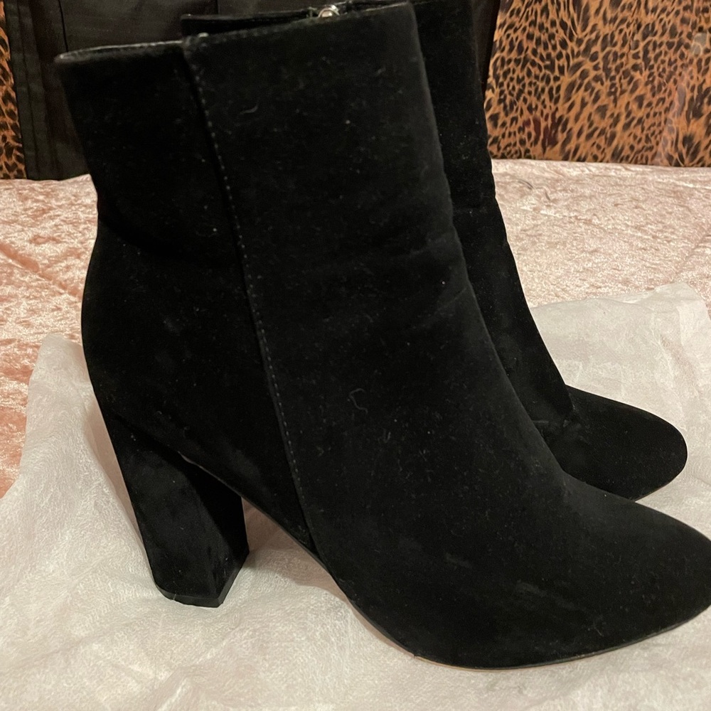 Womens Booties